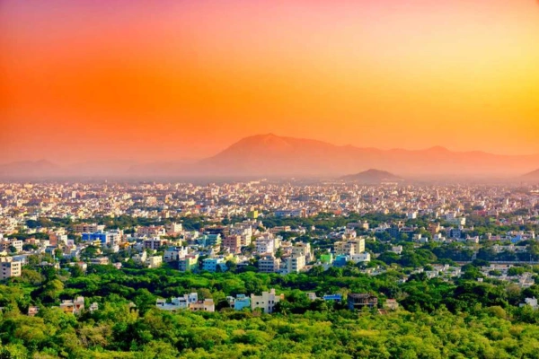 Hyderabad to Nellore taxi service