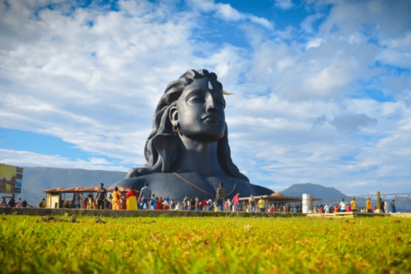 Hyderabad to Coimbatore cab service